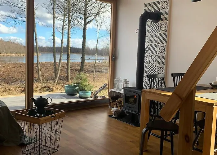 Nad Jeziorem Mazurskie Klimaty Horská chata