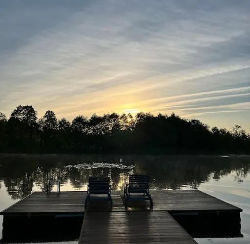 Nad Jeziorem Mazurskie Klimaty Horská chata *